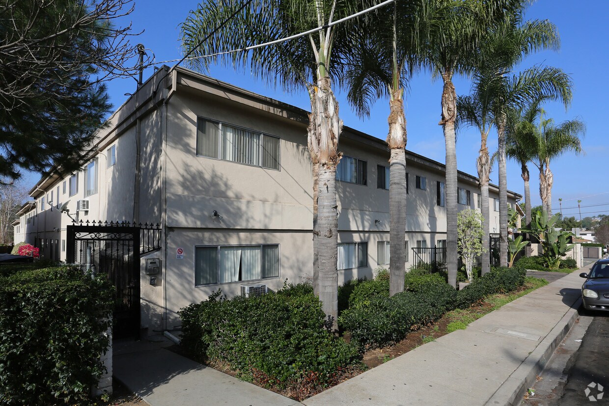 Primary Photo - 4382 Rosebud Lane Apartments