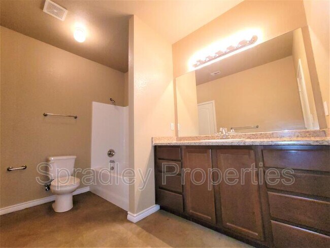 Building Photo - 4873 Deep Drive