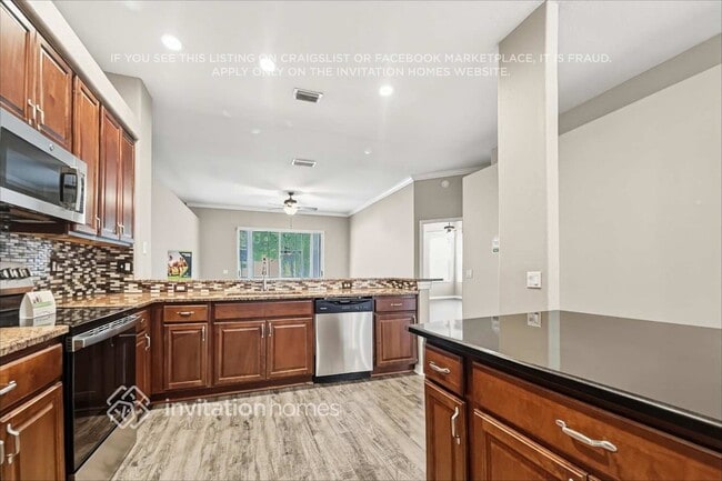 Building Photo - 3715 Eaglewood St