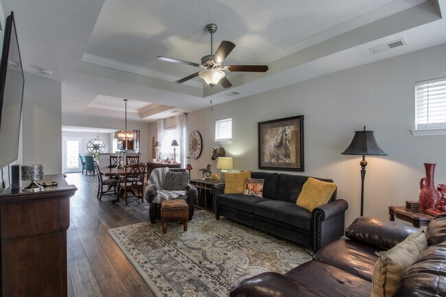 Building Photo - 2408 Arden Village Dr