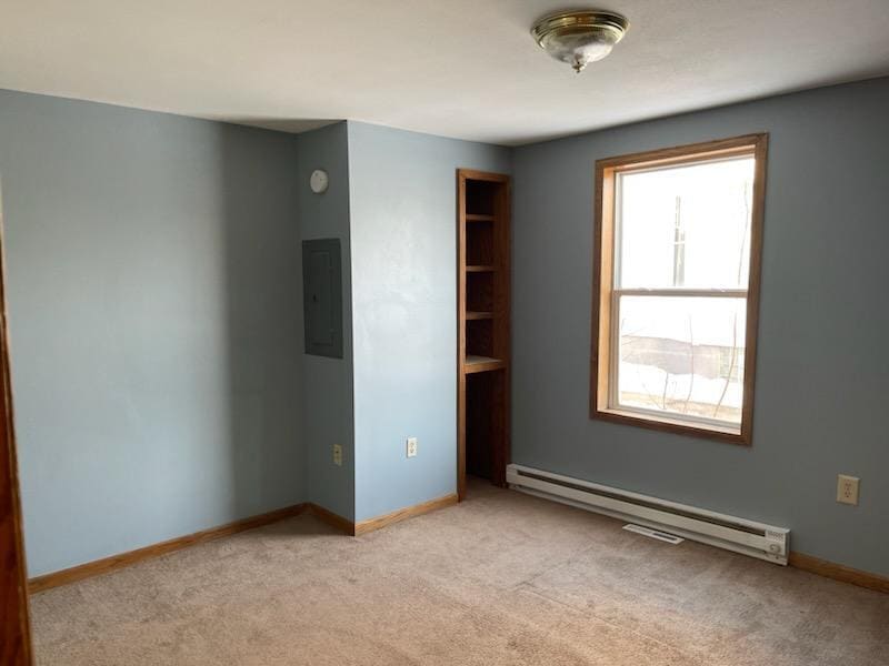 Master bedroom double door closet - 2053 Division St