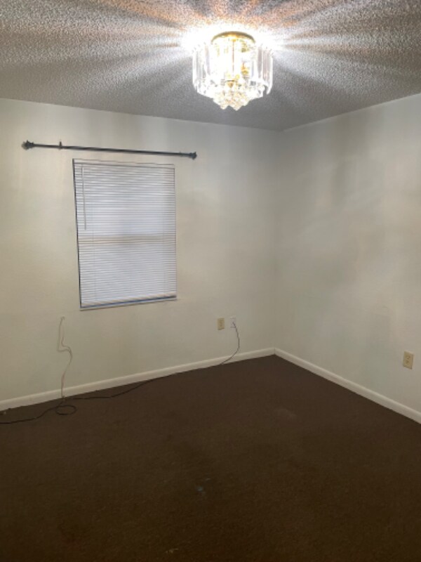 Foto del edificio - 5647 Cherry Wood Cir