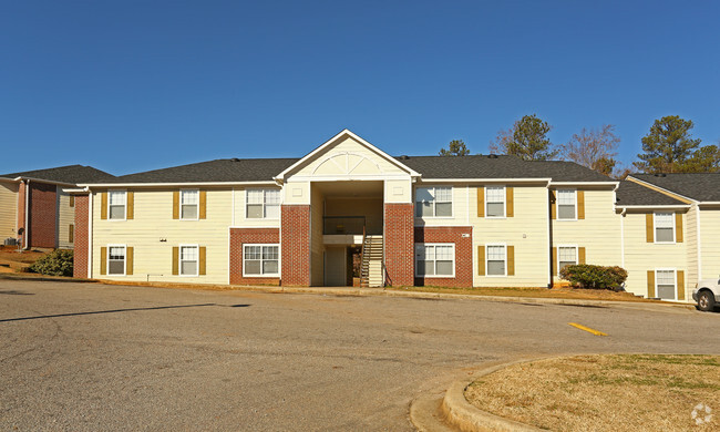 Deerwood Apartaments - Deerwood Apartments