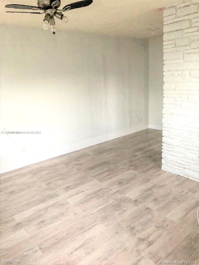 Building Photo - 1 br, 1 bath House - 420 NW 59th Ter