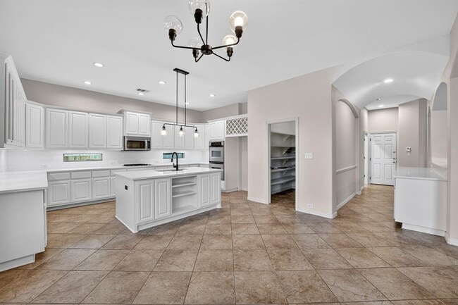 Building Photo - 4004 Buckhaven Cove
