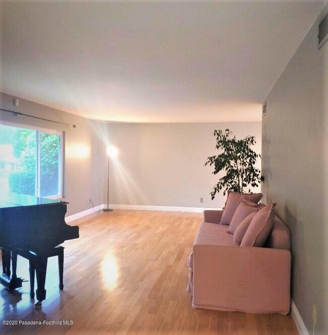 Foto del edificio - 2638 Sea Pine Ln