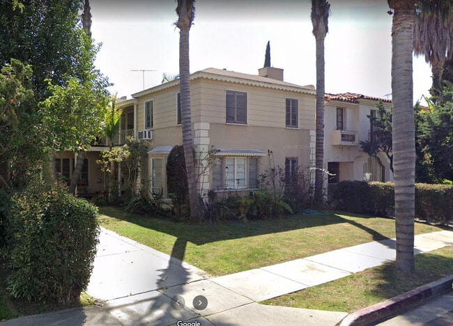 Building Photo - 8104 Blackburn Ave