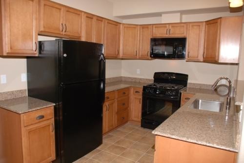 Foto principal - 342 Pleasant St