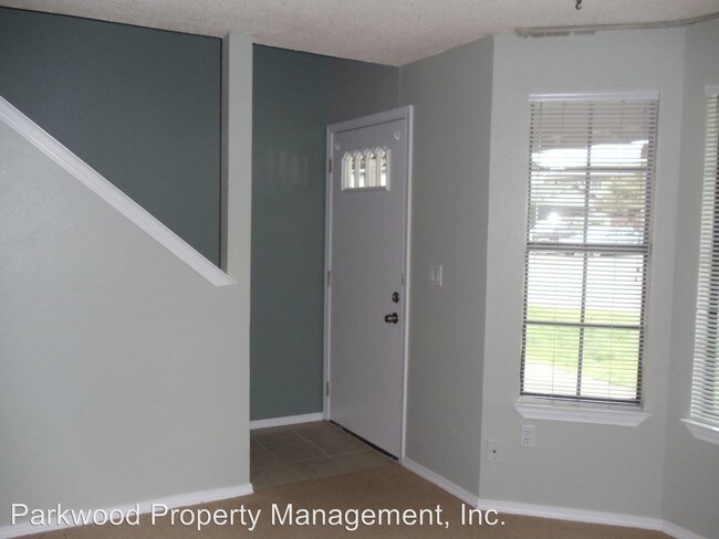 Foto del edificio - 1732 S 82nd St
