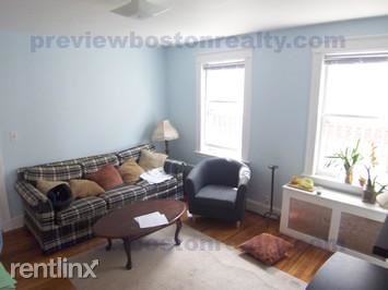 Building Photo - 3 br, 1 bath Apartment - 98 Colborne Rd # 1NL
