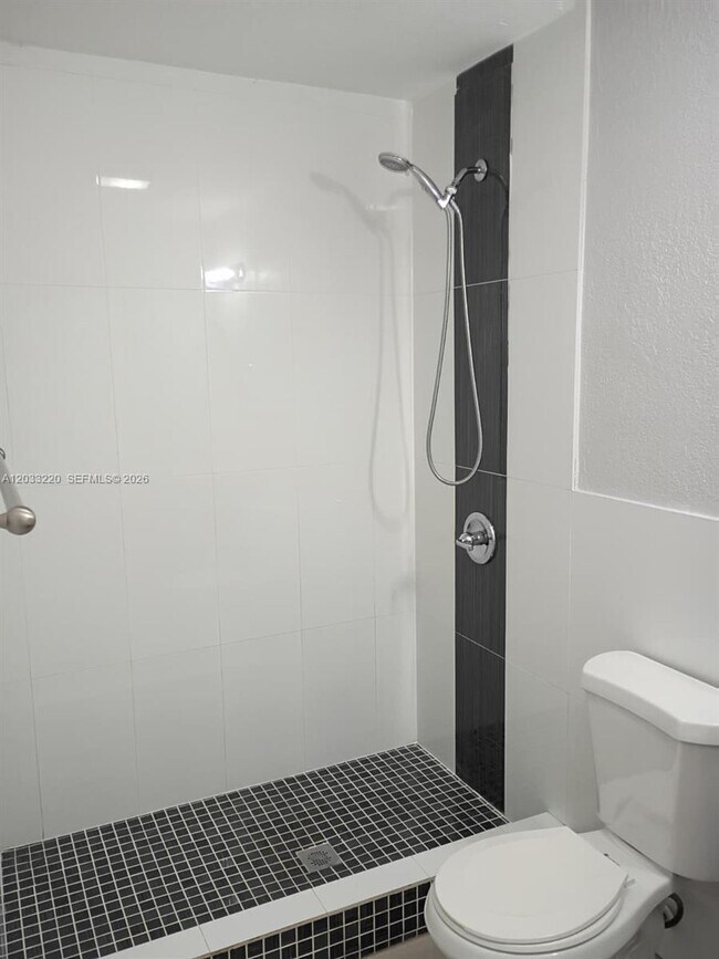 Foto del edificio - 944 NW 51st St