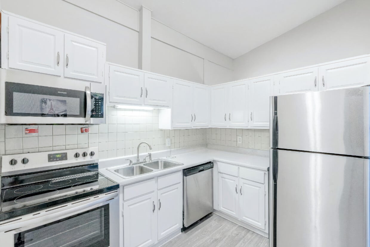 Photo - 4622 Sahara Drive Southwest