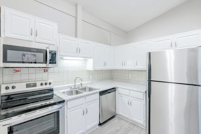 Photo - 4622 Sahara Dr SW Apartment