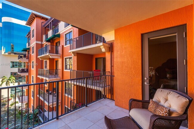 Foto del edificio - 100 Andalusia Ave