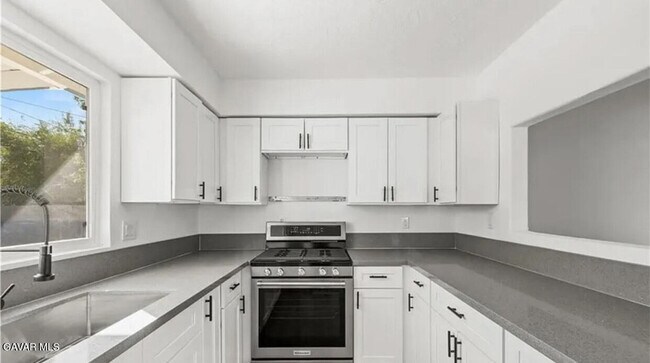 Foto del edificio - 38466 Sumac Ave