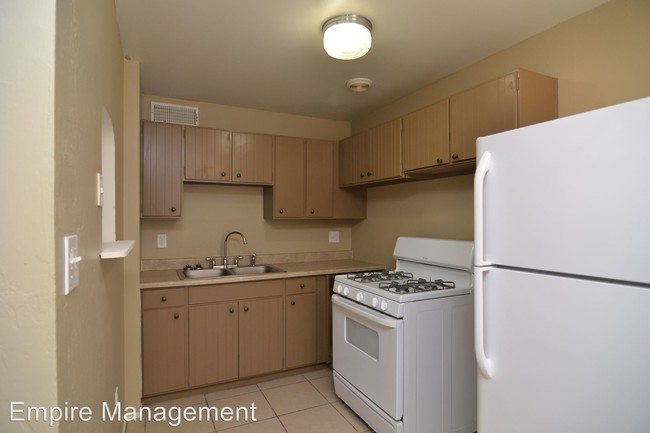 Foto del edificio - 2 br, 1 bath House - 2735 N. York Pl.