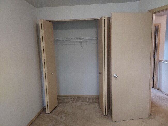 Foto del edificio - 426 Wynooski St