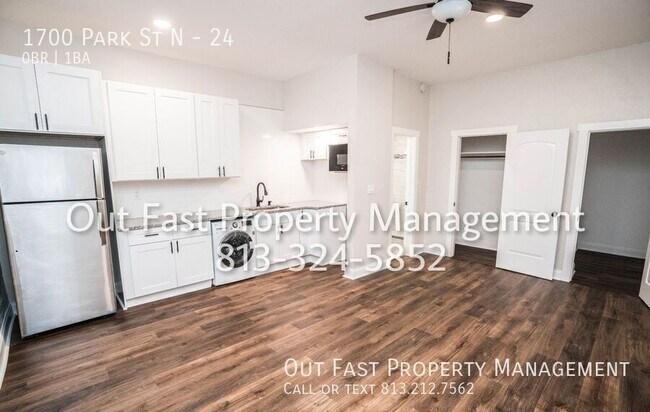 Foto del edificio - 1700 Park St N