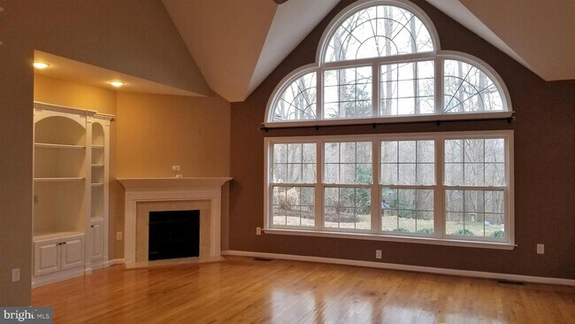 Building Photo - 12645 Perrywood Ln