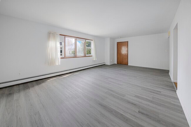 Foto del edificio - 180 W 22nd St