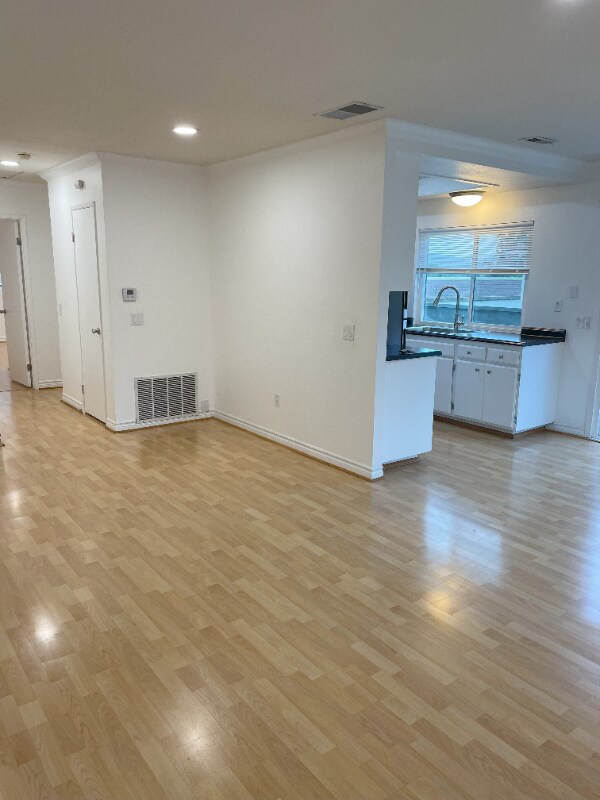 Foto del edificio - 7962 Arly Ct