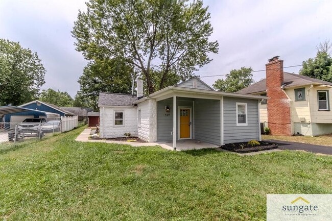 Photo - 624 Military Ave House