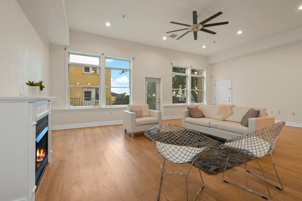 550564564 Gregory Ave Unit B1, Weehawken, NJ 07086 Condo for Rent