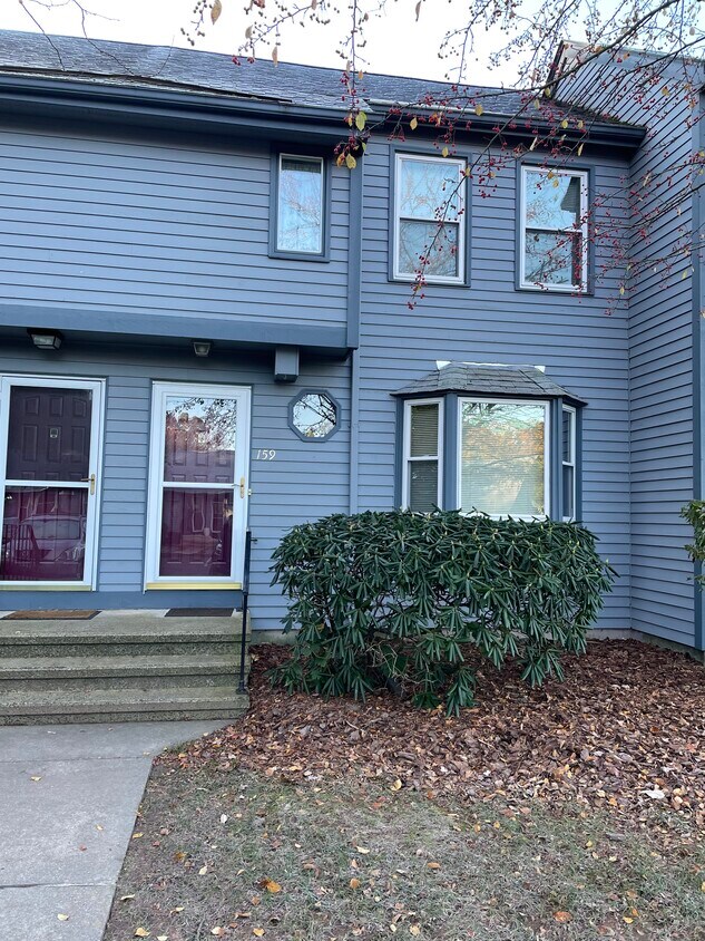 front view - 1 Abbott Rd