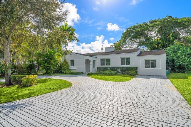 Building Photo - 166 NW 100th Terrace