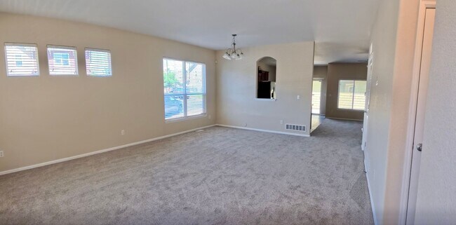 Foto del edificio - 3408 Kingfisher Nest Grove