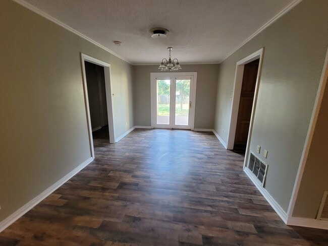 Building Photo - 4501 I-40