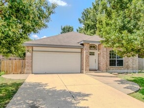 Building Photo - 16908 Cactus Blossom Dr