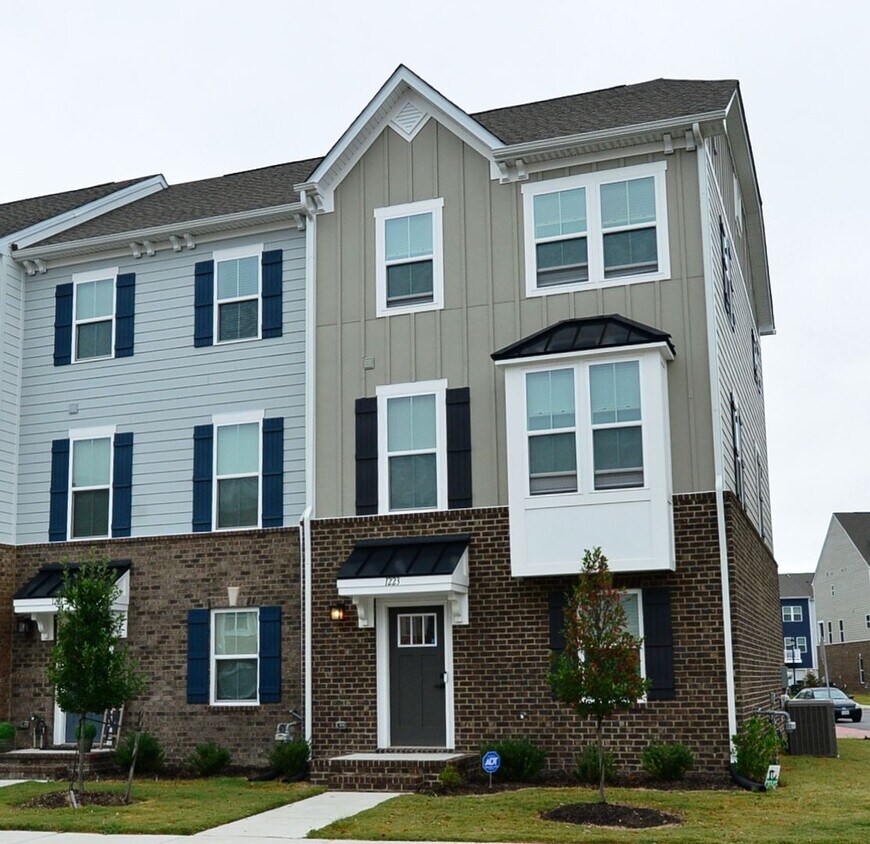 Foto principal - Harbour View Townes!