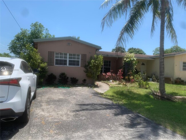 6860 SW 18th Ct, Pompano Beach, FL 33068 - House for Rent in Pompano ...