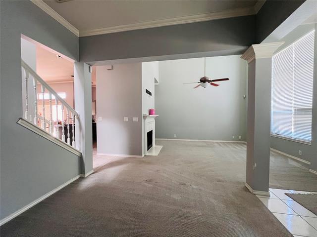 Building Photo - 5920 Rosebud Dr