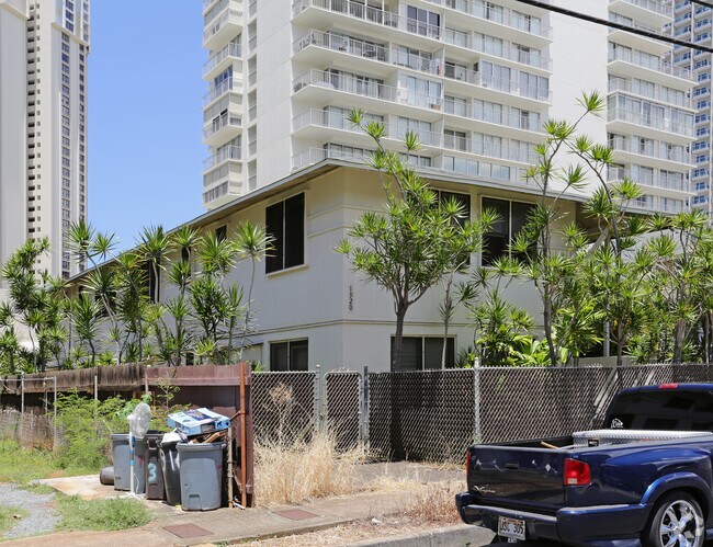 Building Photo - 1920 Kahakai Dr