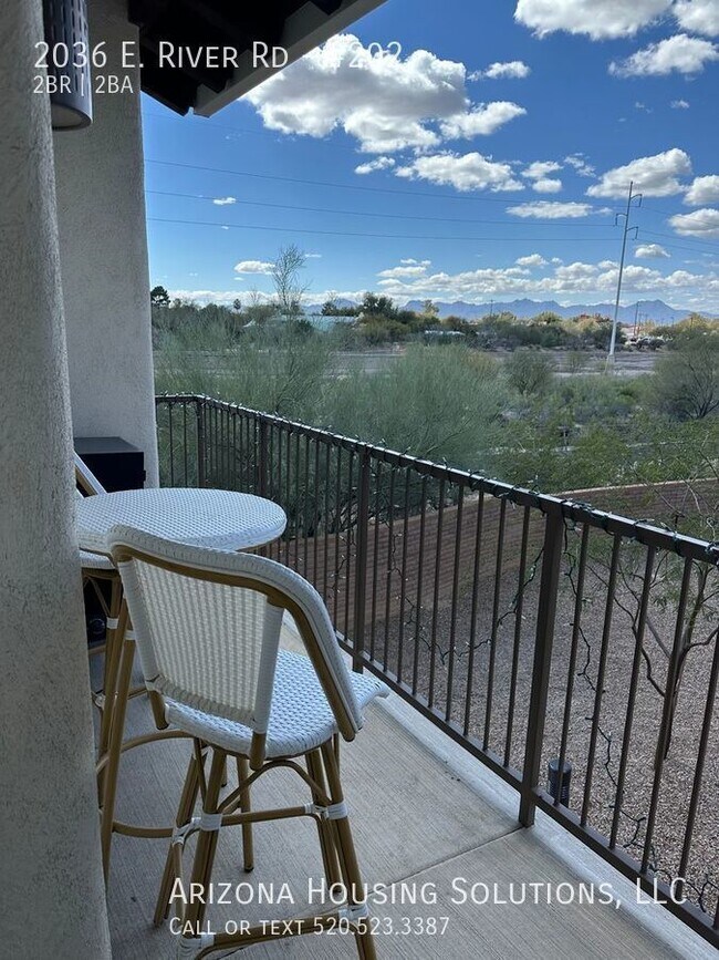 Building Photo - 2nd floor, off Riverwalk in Popular Placit...