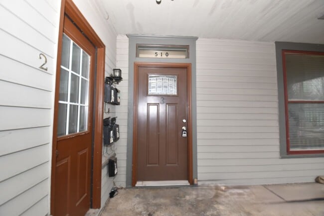 Building Photo - 510 S St Joseph St