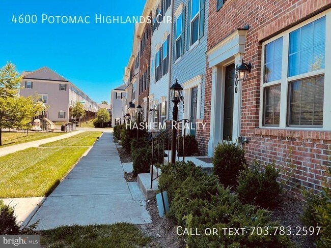 Building Photo - 4600 Potomac Highlands Cir
