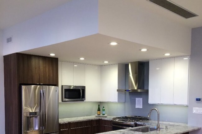 Gourmet Kitchen - 559 N 20th St