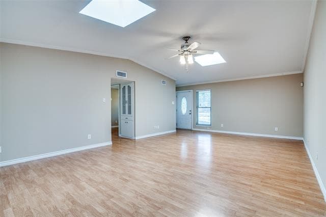 Building Photo - 900 Wateka Way