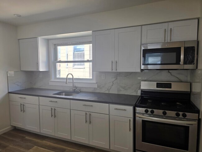 Foto del edificio - 157 Neptune Ave