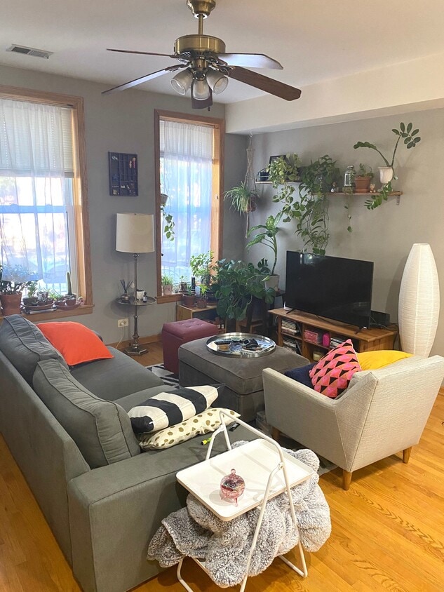 Primary Photo - 1424 N Bosworth Ave