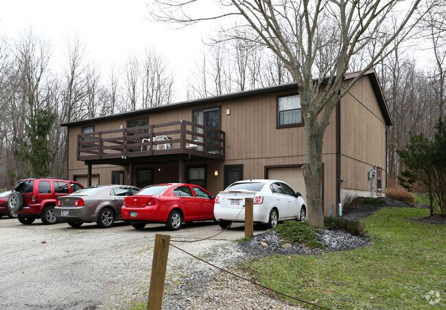 Building Photo - Hidden Pines Townhomes