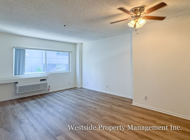 Building Photo - Overland Apartments
