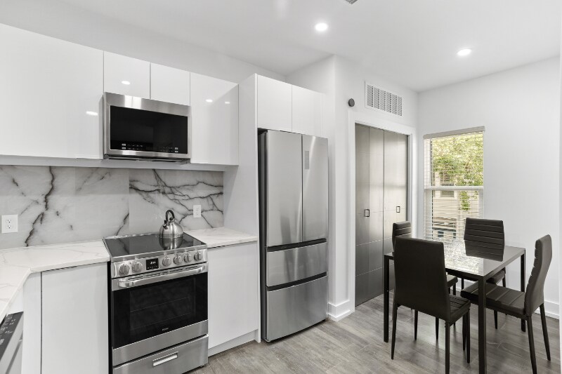 Foto principal - 935 S Howard Ave