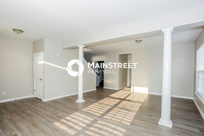 Foto del edificio - 6 Bedroom Pet-Friendly Home in Concord, NC with Main Street Renewal