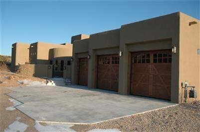 Building Photo - 5724 Ridgeline Pl