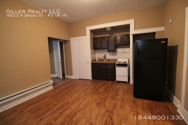 Foto del edificio - 4623 N Broad St
