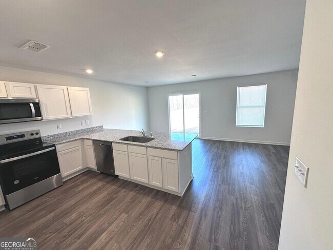 Foto del edificio - 536 Pemberton St